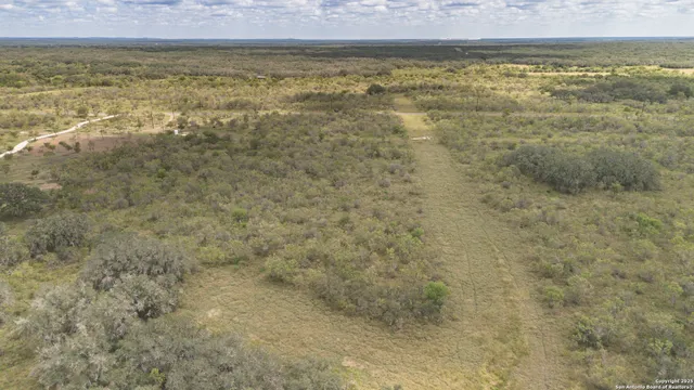 a picture of a bench