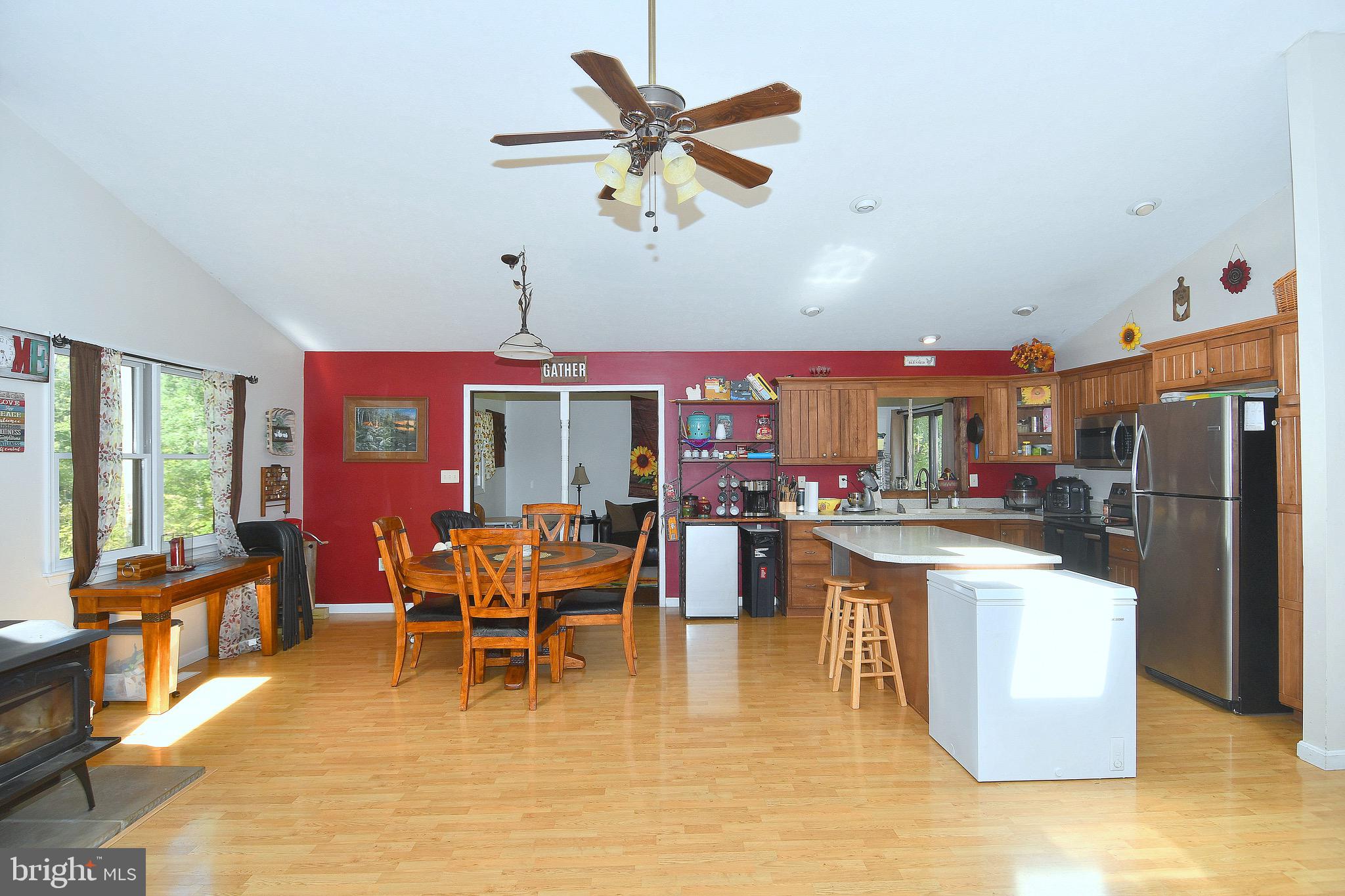106 Wild Turkey Road Berkeley Springs, WV 25411 - Photo 18 of 46 Gallery Image 18