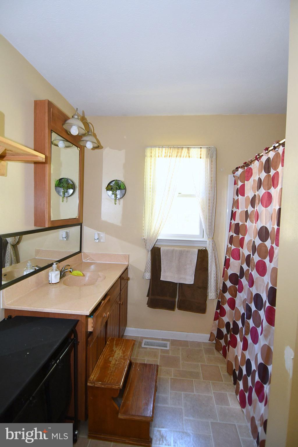 106 Wild Turkey Road Berkeley Springs, WV 25411 - Photo 28 of 46 Gallery Image 28