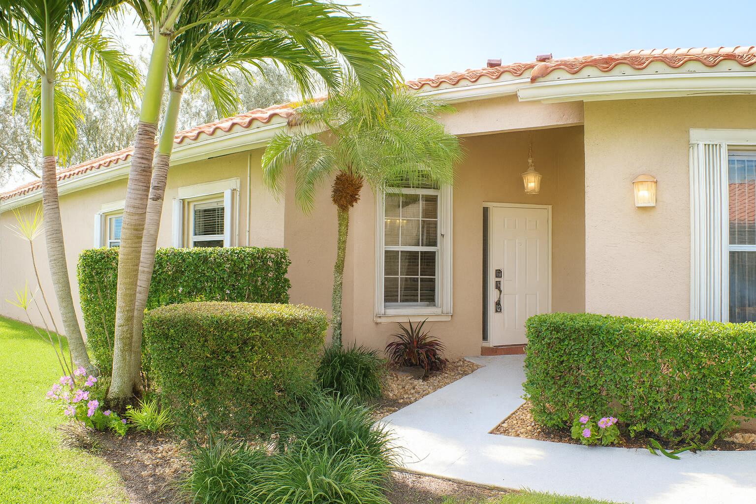 6387 Long Key Lane Boynton Beach, FL 33472 - Photo 4 of 49 Front door