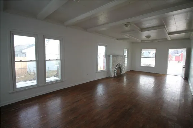 $48,000 | 910 West 9th Street, Coffeyville, KS 67337