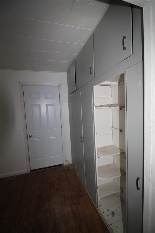 910 West 9th Street Coffeyville, KS 67337 - Photo 5 of 15