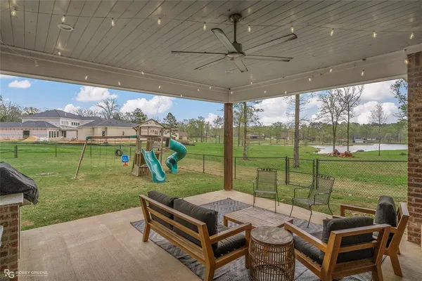 a outdoor view with a sitting space