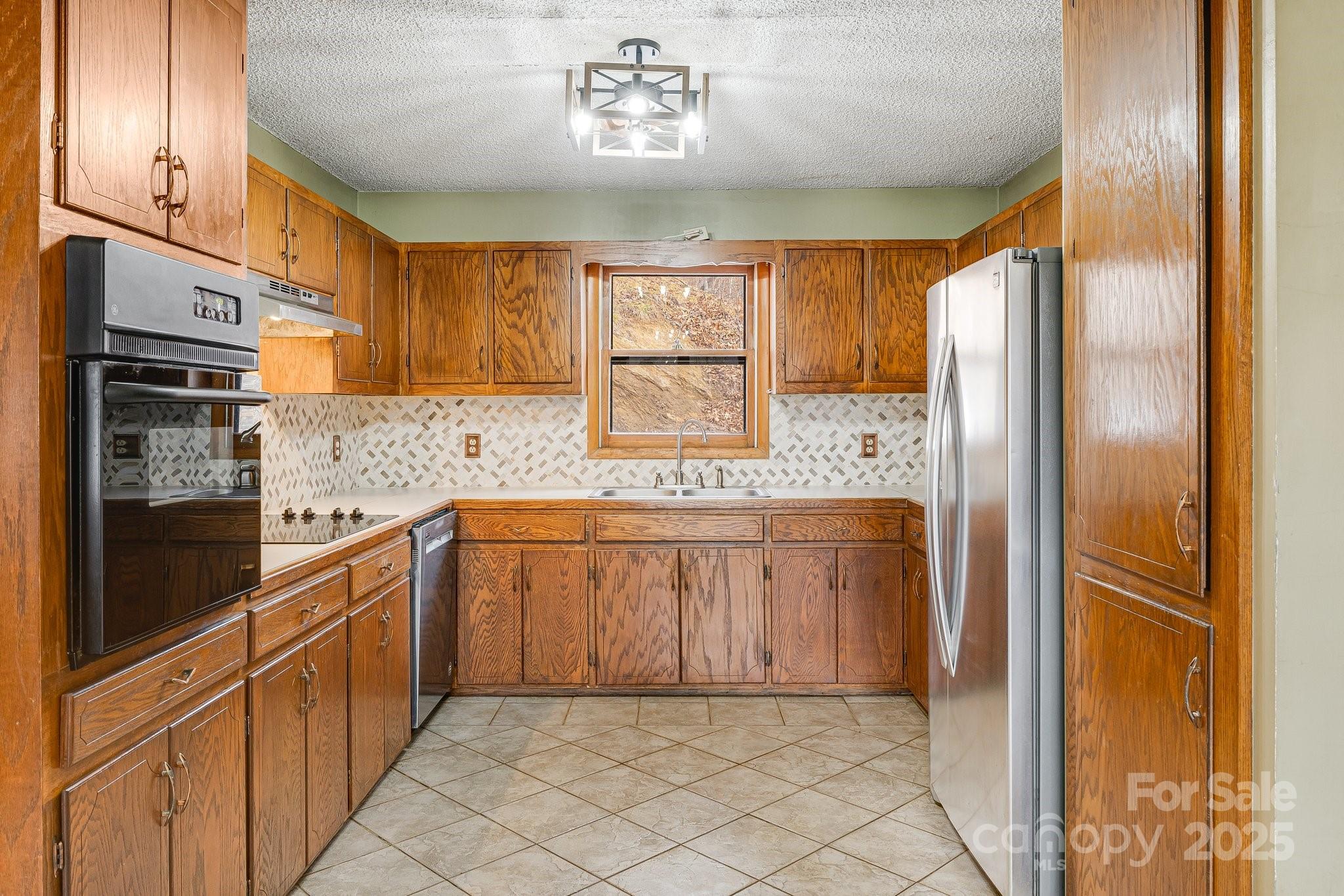 1185 Roses Branch Road Green Mountain, NC 28740 - Photo 9 of 37 Gallery Image 9
