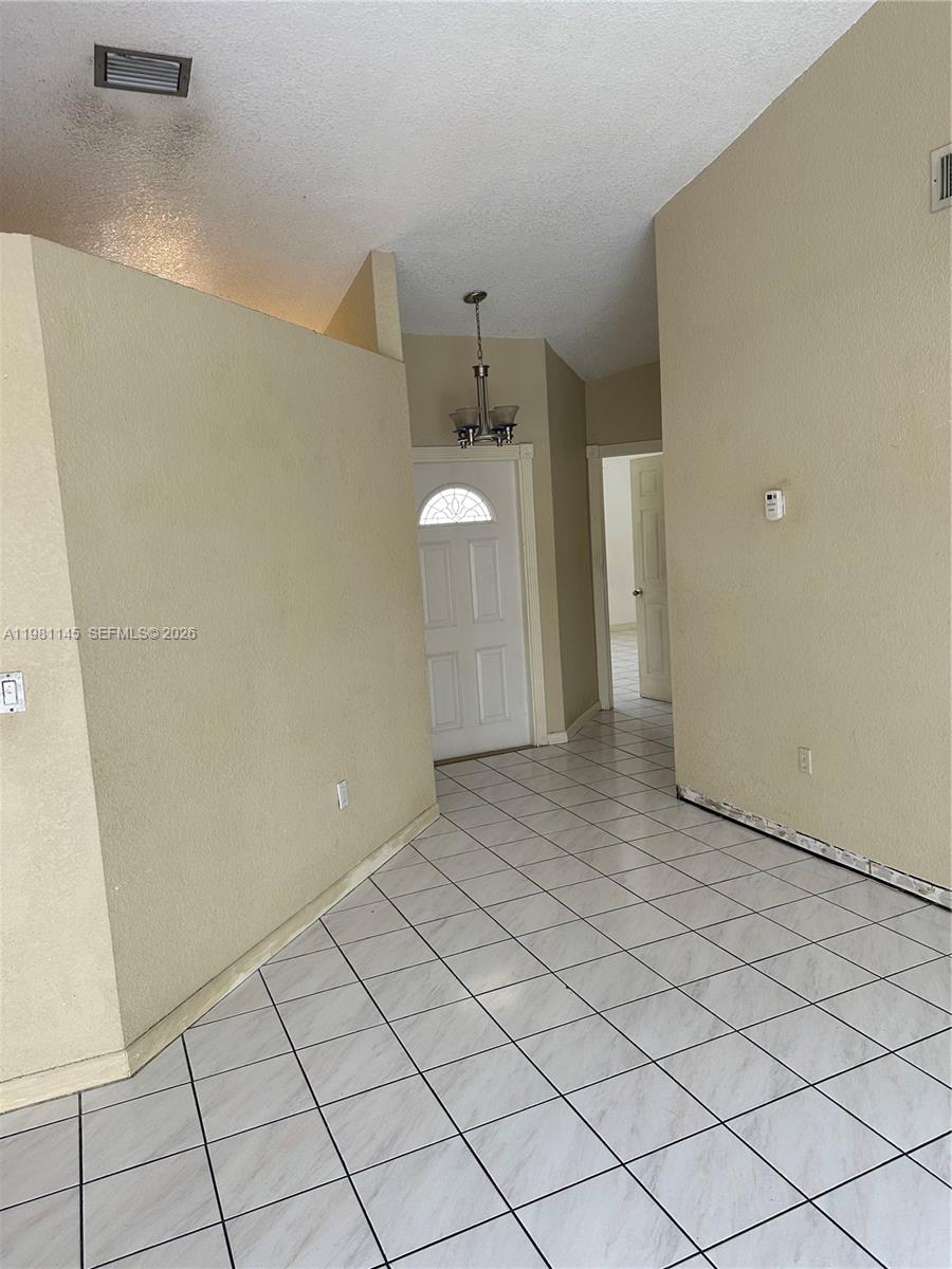 5861 Southwest 152nd Court Miami, FL 33193 - Photo 11 of 26