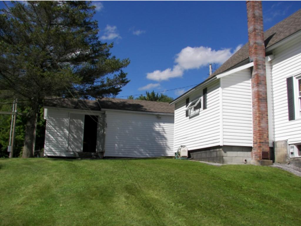 77 Mountain Road Montgomery, VT 05471 - Photo 10 of 20