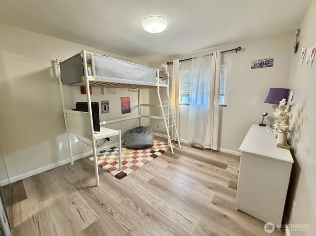 $3,200 | 1149 Sherman Avenue, Port Orchard, WA 98366