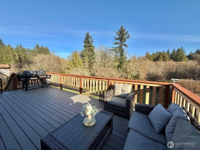 $3,200 | 1149 Sherman Avenue, Port Orchard, WA 98366