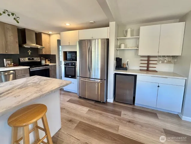 $3,200 | 1149 Sherman Avenue, Port Orchard, WA 98366