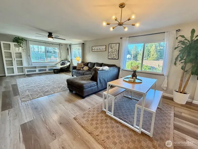 $3,200 | 1149 Sherman Avenue, Port Orchard, WA 98366