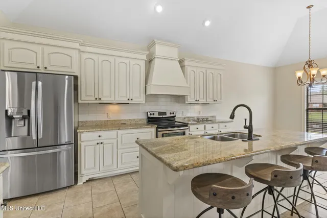 $299,900 | 152 Sunline Drive, Petal, MS 39465