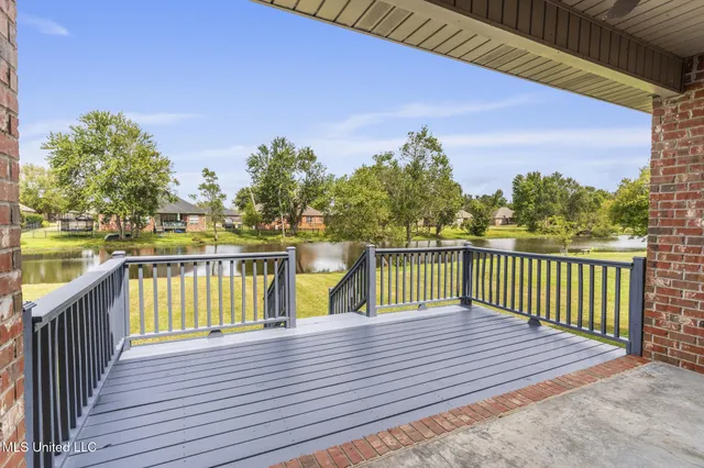$299,900 | 152 Sunline Drive, Petal, MS 39465