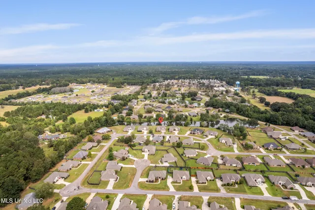 $299,900 | 152 Sunline Drive, Petal, MS 39465