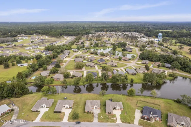 $299,900 | 152 Sunline Drive, Petal, MS 39465