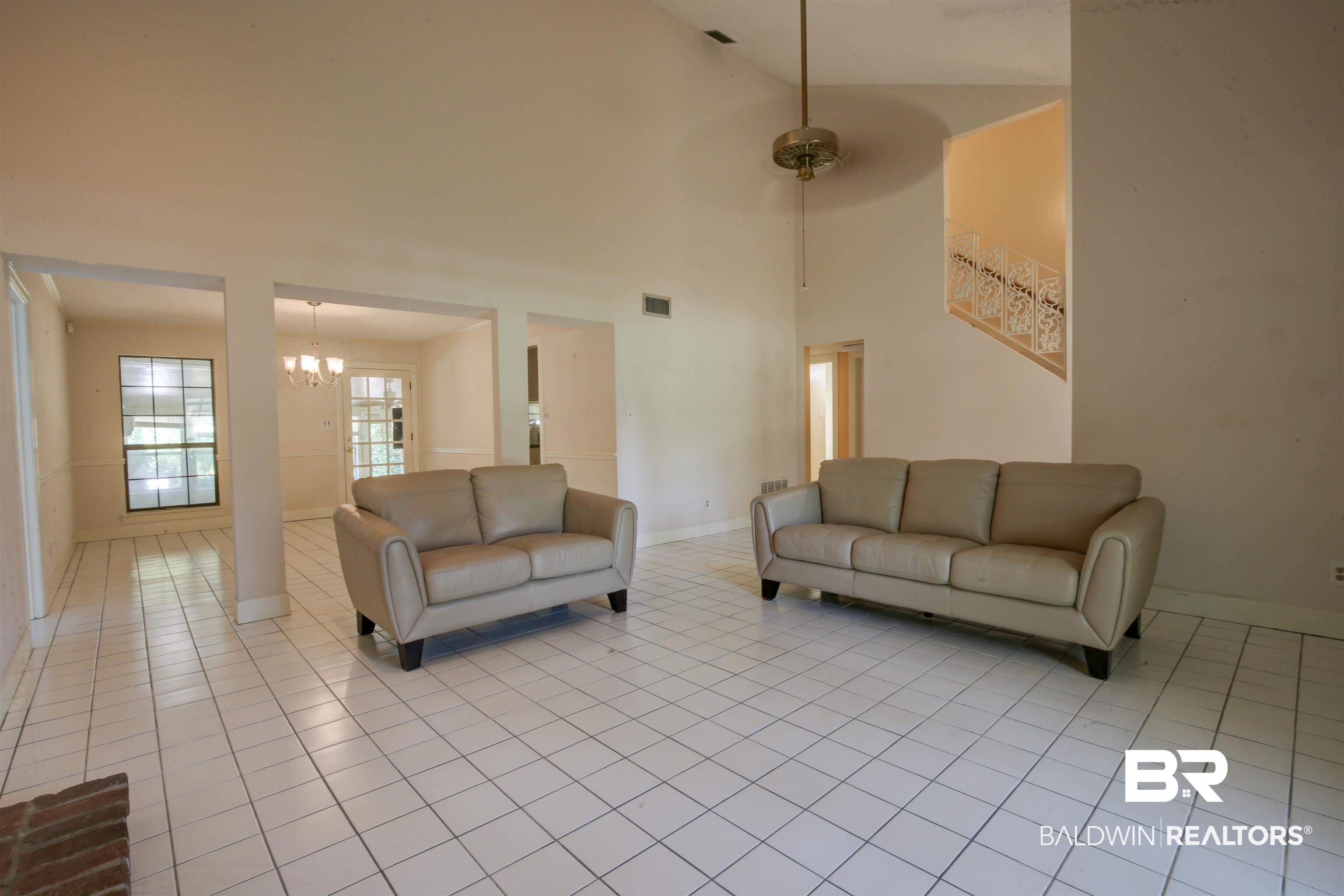 409 Santa Rosa Avenue Daphne, AL 36526 - Photo 5 of 33