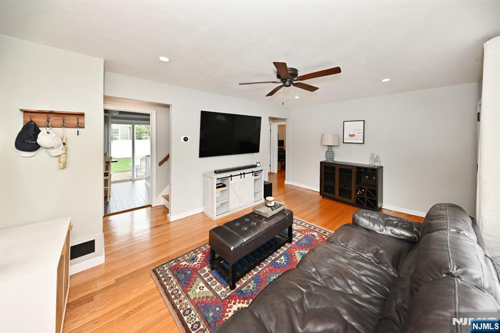 575 Allwood Road Clifton, NJ 07012 - Photo 2 of 21