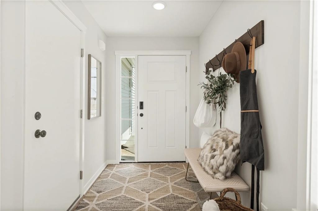 19713 West 195th Place Spring Hill, KS 66083 - Photo 2 of 32