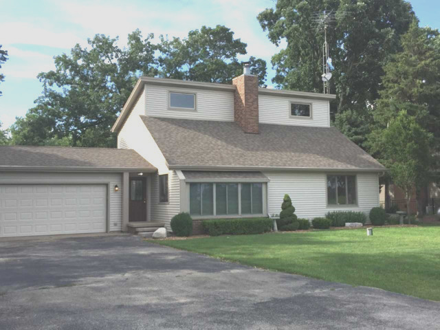 1221 East 5000S Road St. Anne, IL 60964 - Photo 1 of 14