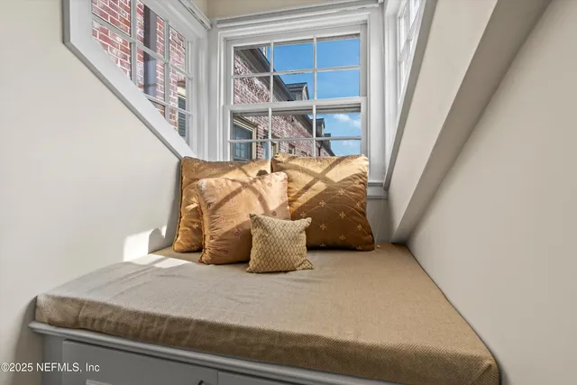 $330,000 | 819 Lasalle Street, Unit 819, Jacksonville, FL 32207