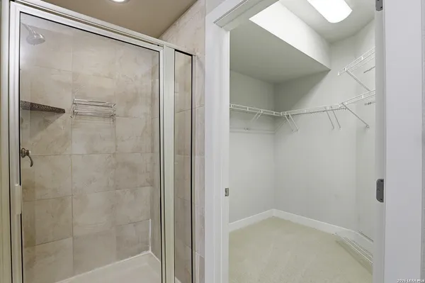 $2,000 | 7342 Oak Manor, Unit 4210, San Antonio, TX 78229