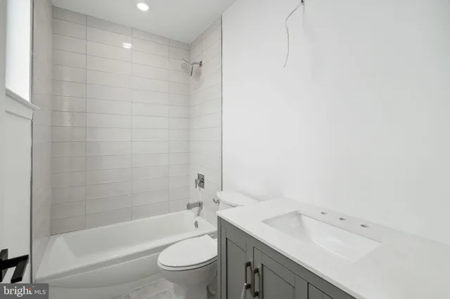 $2,250 | 1112-16 East Berks Street, Unit 102, Philadelphia, PA 19125