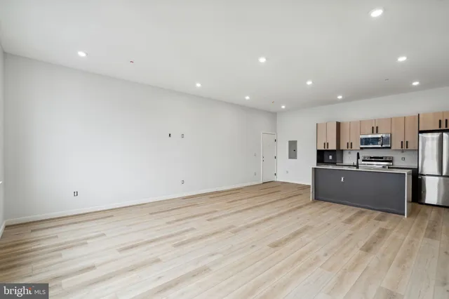 $2,250 | 1112-16 East Berks Street, Unit 102, Philadelphia, PA 19125