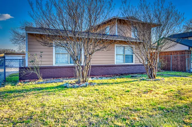 $255,000 | 826 Ryan Road, Dallas, TX 75224