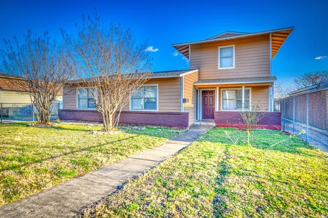 $255,000 | 826 Ryan Road, Dallas, TX 75224