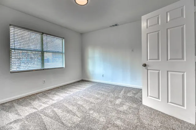 $255,000 | 826 Ryan Road, Dallas, TX 75224