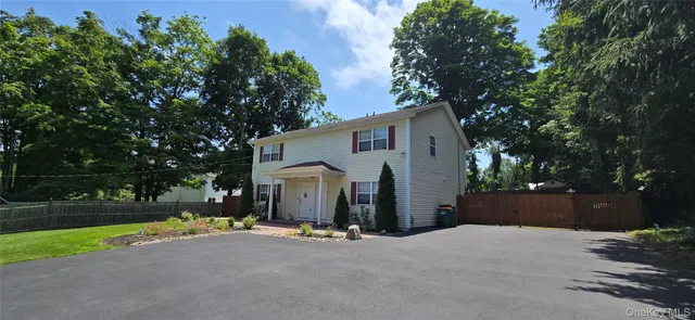 $2,700 | 1335 Union Avenue, Unit B, Newburgh, NY 12550