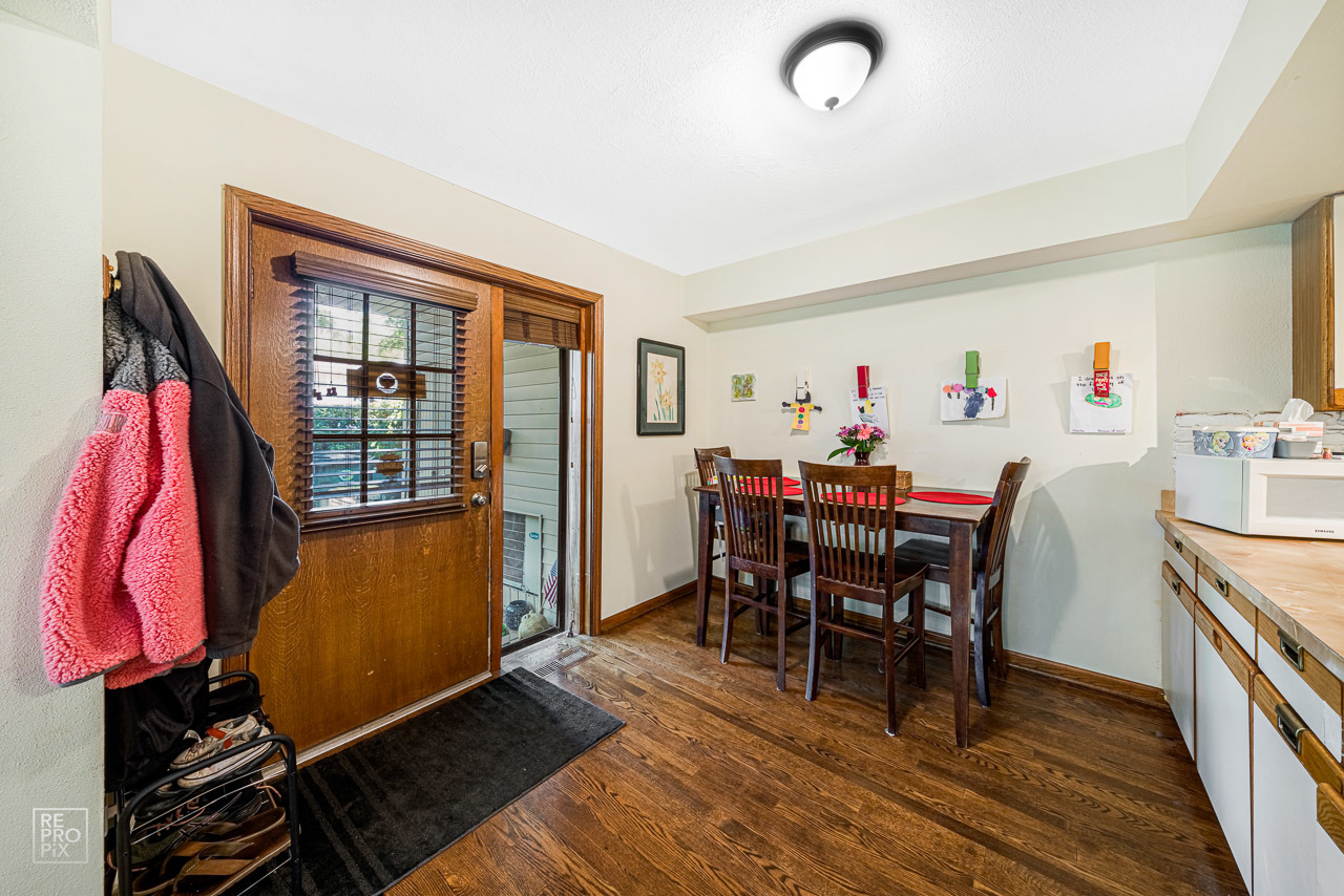 20 North Dee Road Park Ridge, IL 60068 - Photo 3 of 15 a dining room with furniture and window