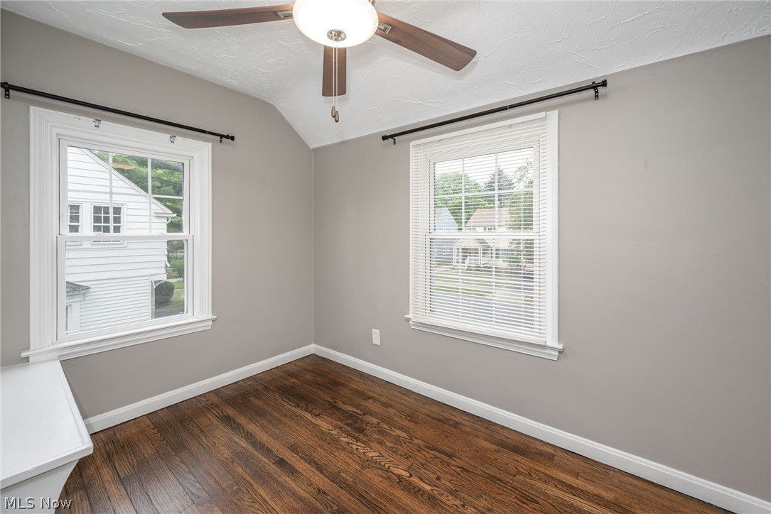 853 Beverly Road Cleveland Heights, OH 44121 - Photo 16 of 50 Gallery Image 16