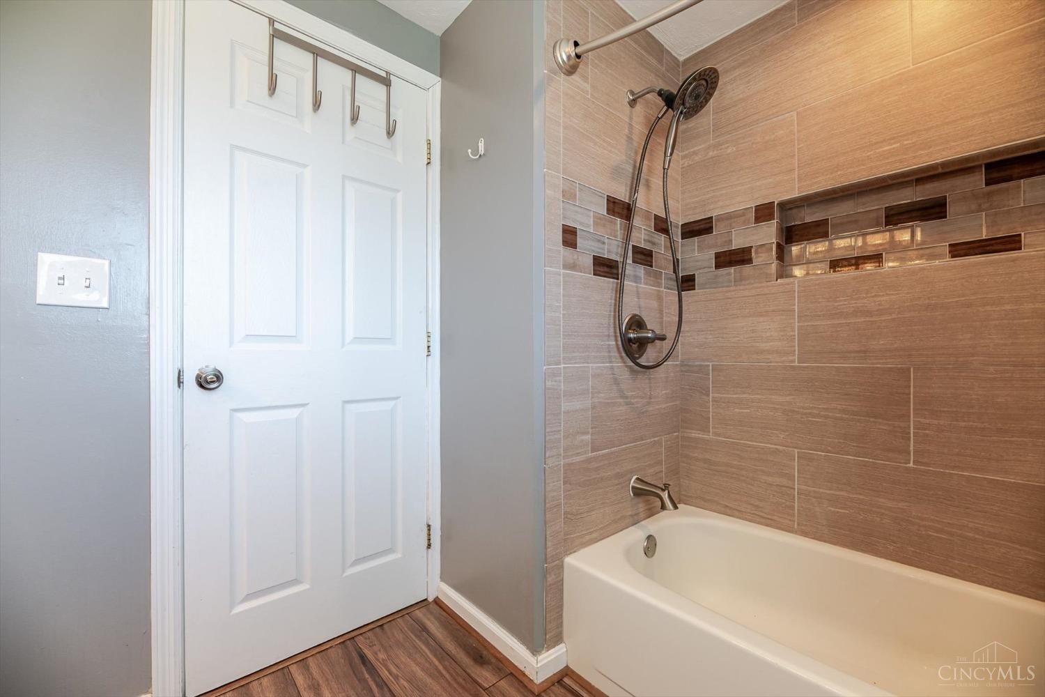 2108 East David Road Kettering, OH 45440 - Photo 38 of 43