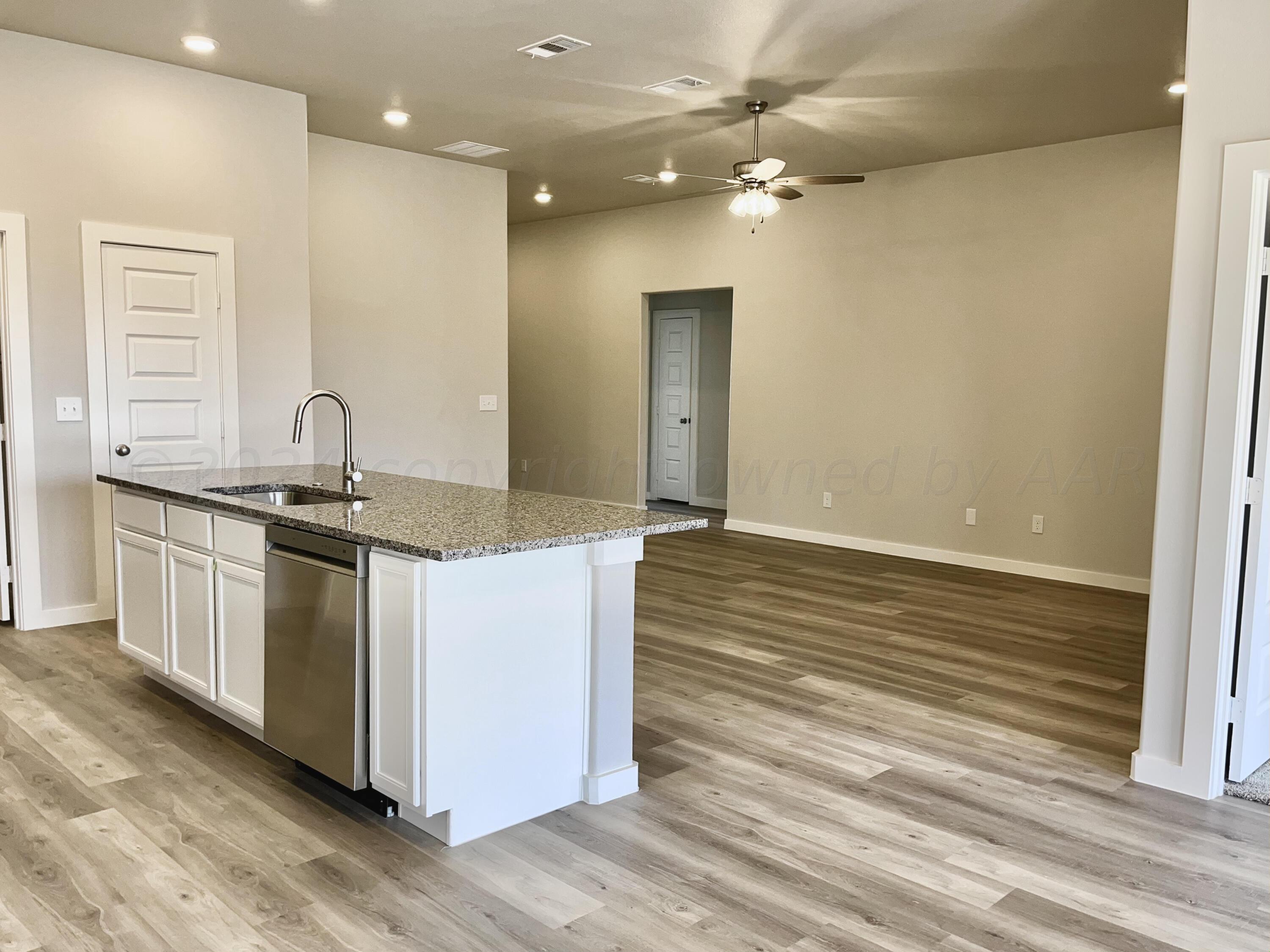 7516 John Thomas Street Amarillo, TX 79119 - Photo 7 of 17 IMG_5881