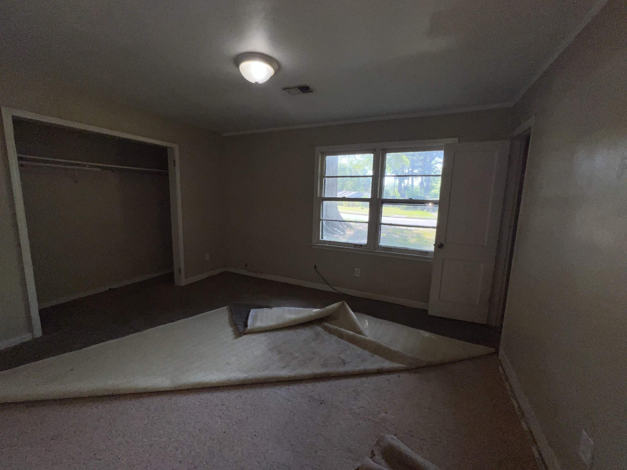 4594 Sea Isle Road Memphis, TN 38117 - Photo 8 of 10 Gallery Image 8