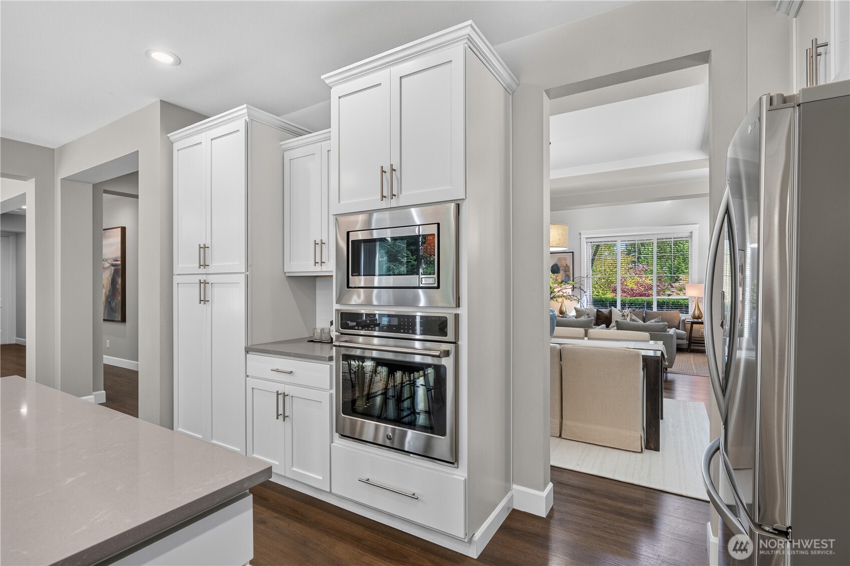 10833 Northeast 190th Place Bothell, WA 98011 - Photo 10 of 40 Gallery Image 10