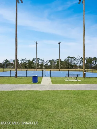 $250,000 | 10501 Pin Oak Drive, Biloxi, MS 39532