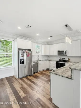 $250,000 | 10501 Pin Oak Drive, Biloxi, MS 39532