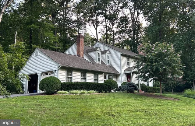 $1,135,000 | 11533 Clara Barton Drive, Fairfax Station, VA 22039