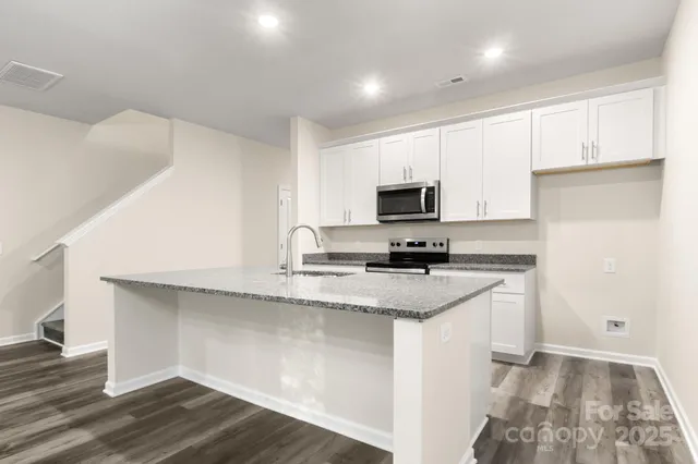 $619,900 | 990 Shearers Road, Mooresville, NC 28115