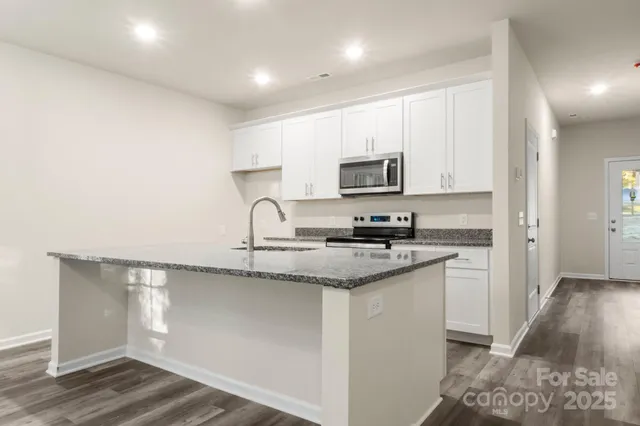 $619,900 | 990 Shearers Road, Mooresville, NC 28115