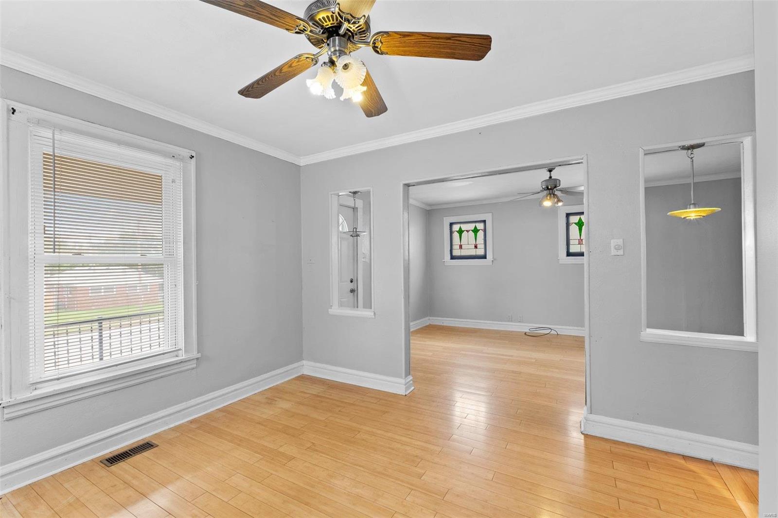 7016 Morgan Ford Road St. Louis, MO 63116 - Photo 8 of 31 Gallery Image 8