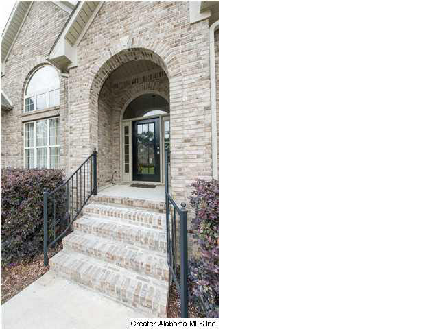 842 Brookline Road Gardendale, AL 35071 - Photo 2 of 32 Gallery Image 2