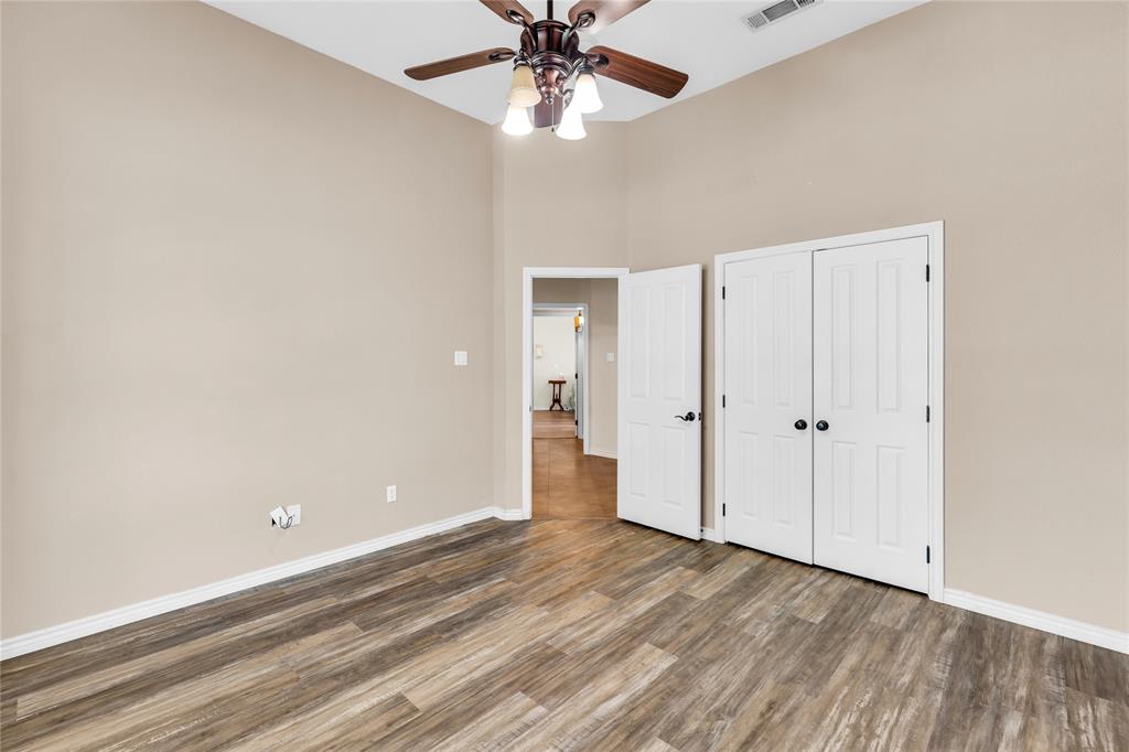 4031 Burleson Retta Road Burleson, TX 76028 - Photo 11 of 40