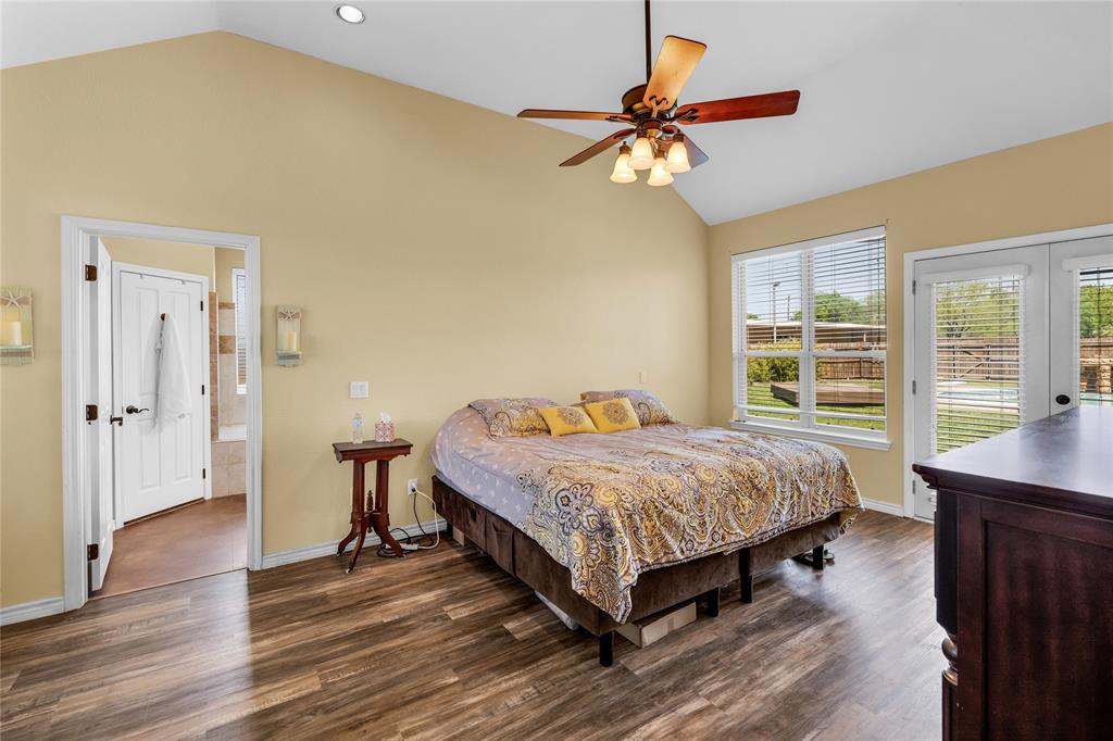 4031 Burleson Retta Road Burleson, TX 76028 - Photo 7 of 40