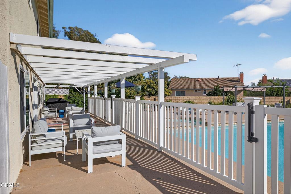 10696 Loma Vista Road Ventura, CA 93004 - Photo 11 of 39