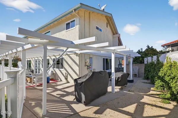 $1,175,000 | 10696 Loma Vista Road, Ventura, CA 93004
