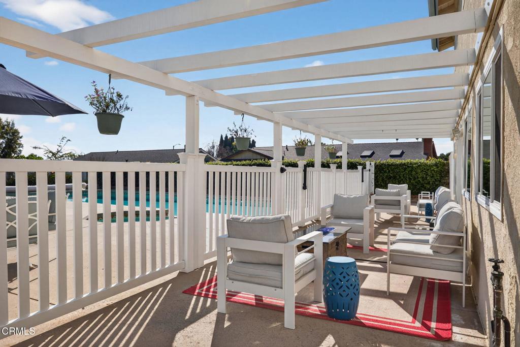 10696 Loma Vista Road Ventura, CA 93004 - Photo 9 of 39