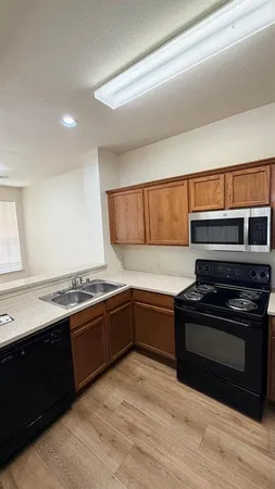 $2,300 | 2205 Stoneleigh Place, McKinney, TX 75071