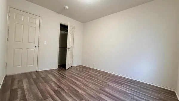 $2,300 | 2205 Stoneleigh Place, McKinney, TX 75071